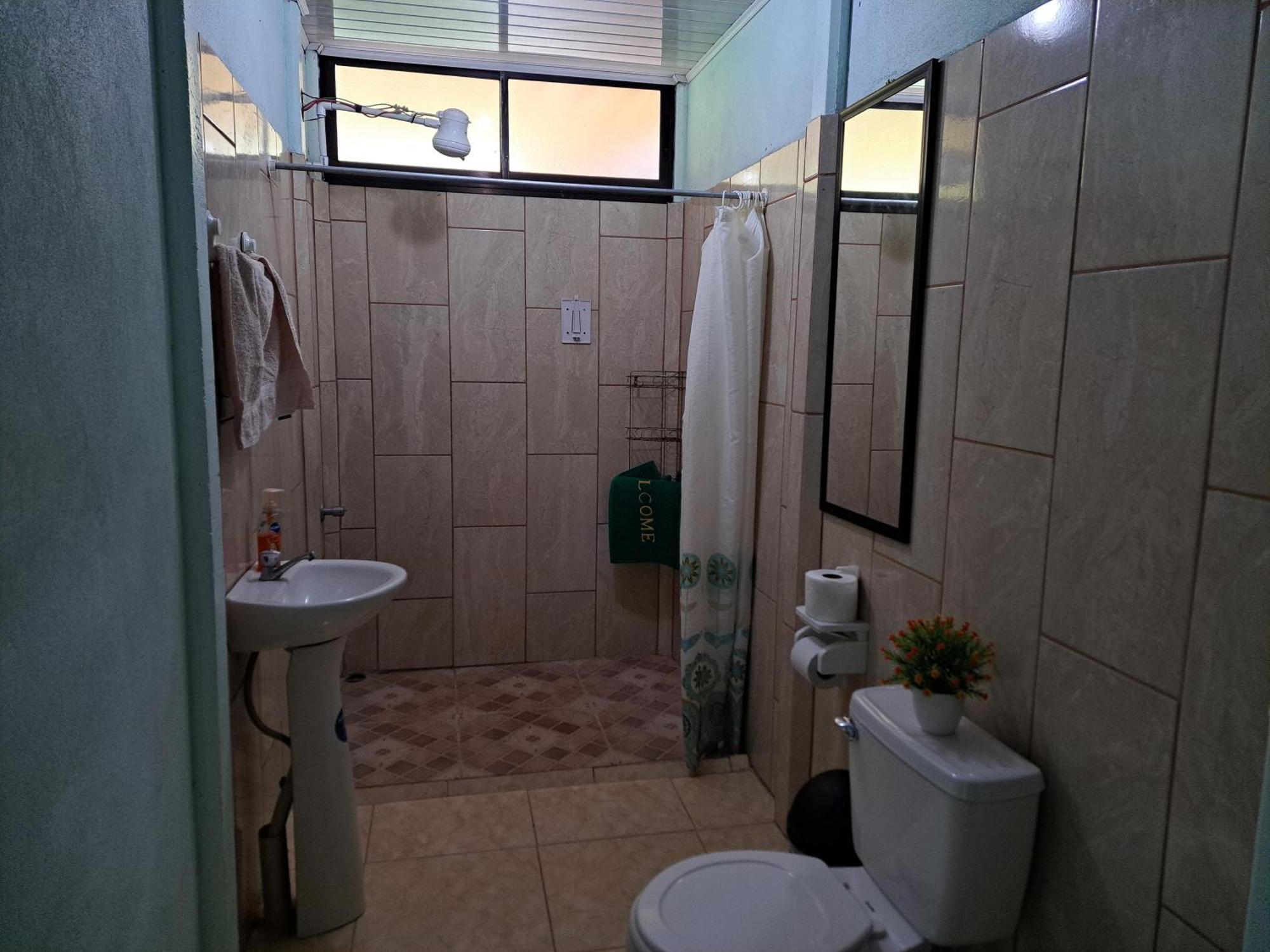 Hospedaje Luis Y Ana Pejibaye Kamer foto